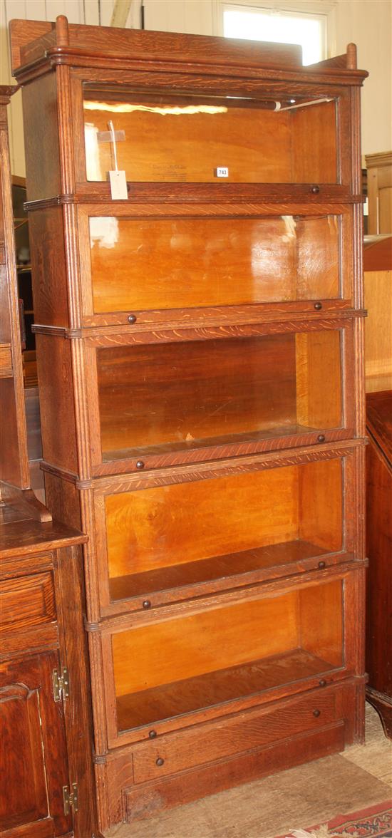 Globe Wernicke style oak bookcase